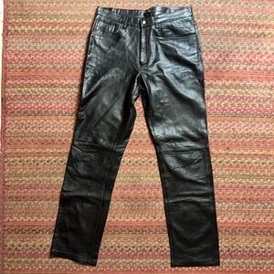 VINTAGE DKNY BLACK REAL LEATHER 5 POCKET HOT PANTS GRUNGE ROCK EMO